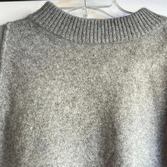 J. Crew Cashmere Crewneck Pullover Sweater Women’s size XXXS - Picture 2 of 10